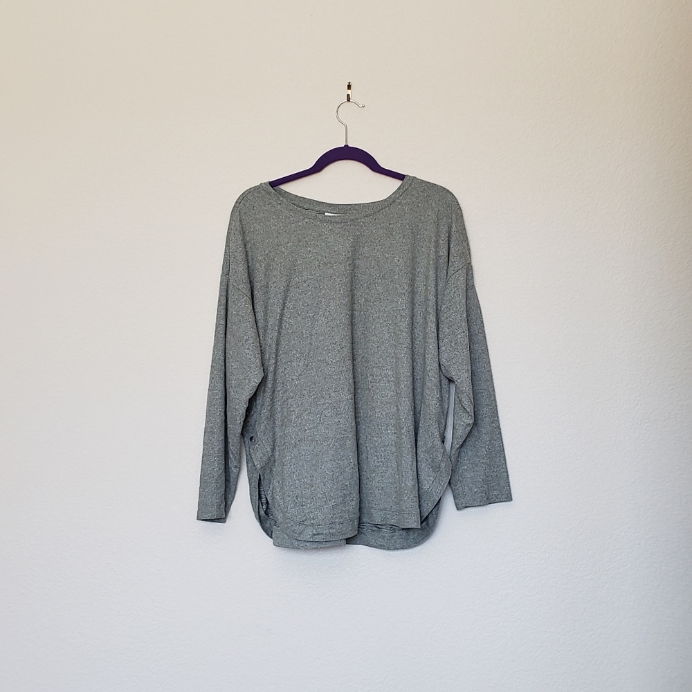 Warm long sleeve green shirt